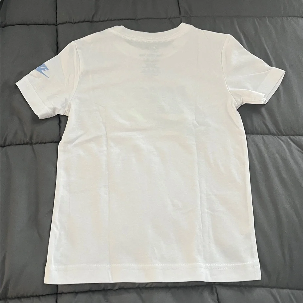 NWT - Nike White Tee with Blue and Green Logo - 4T - Picture 2 of 5